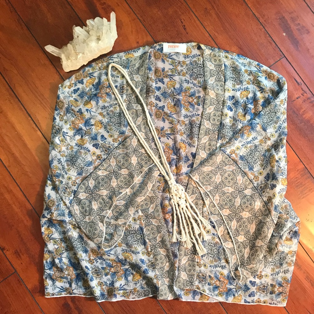Renee C Floral Kimono